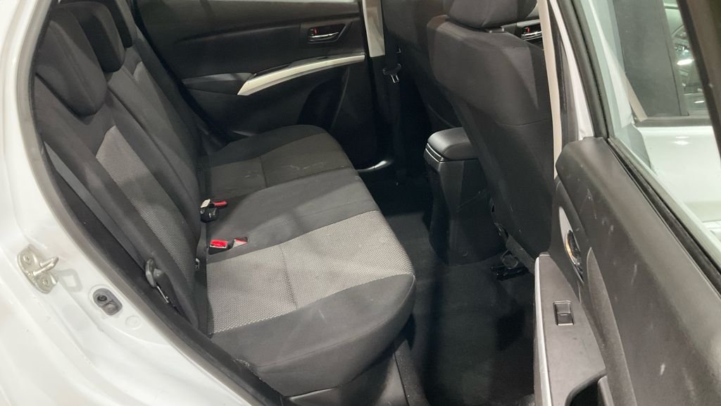 Used Suzuki SX4 S-Cross 2016 for sale - 76536178: Photo 8