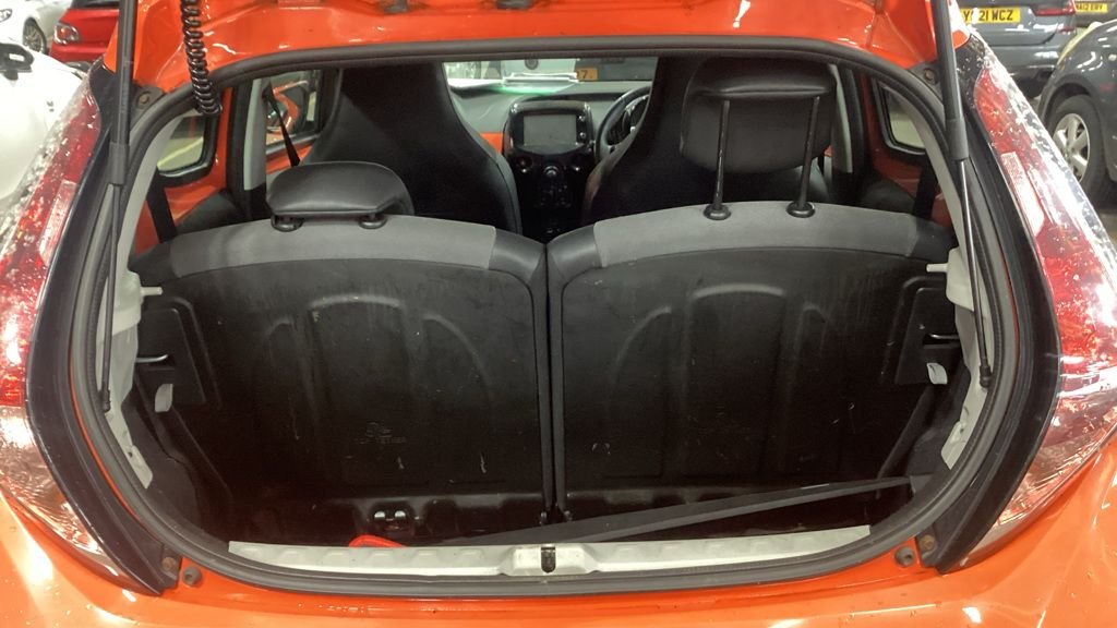 Used Toyota AYGO 2016 for sale - 77239370: Photo 19