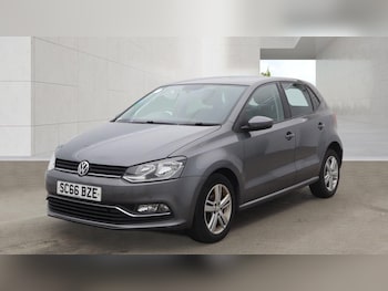 Used Volkswagen Polo 2016 for sale - 78544625: Photo