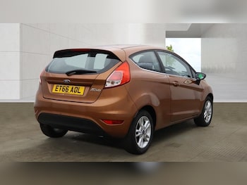 Used Ford Fiesta 2017 for sale - 79189689: Photo