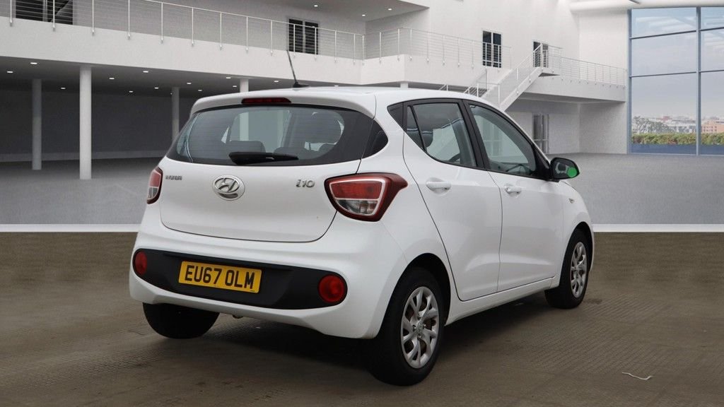 Used Hyundai i10 2017 for sale - 77557854: Photo 16