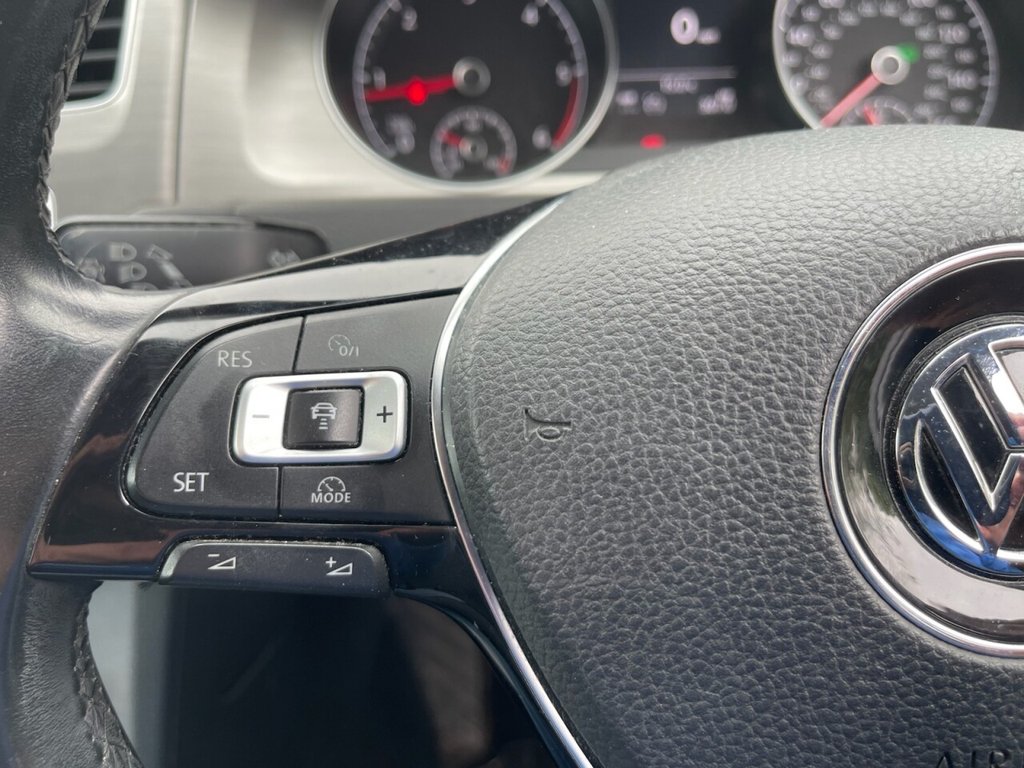 Used Volkswagen Golf 2015 for sale - 76375907: Photo 16
