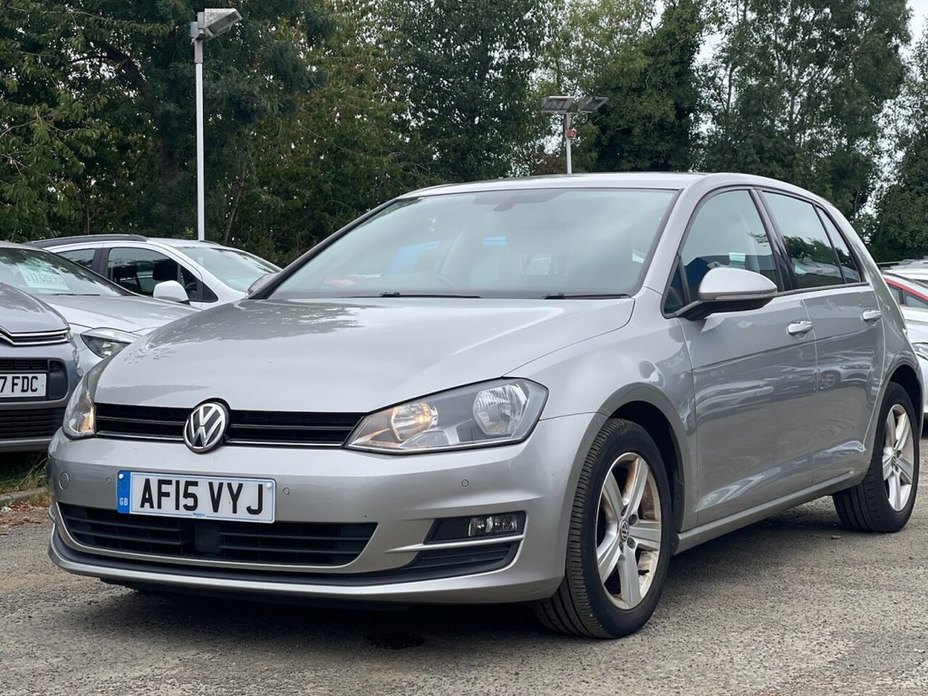 Used Volkswagen Golf 2015 for sale - 76375907: Photo 3