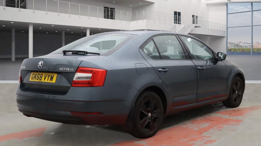 Used Skoda Octavia 2018 for sale - 76610294: Photo 15