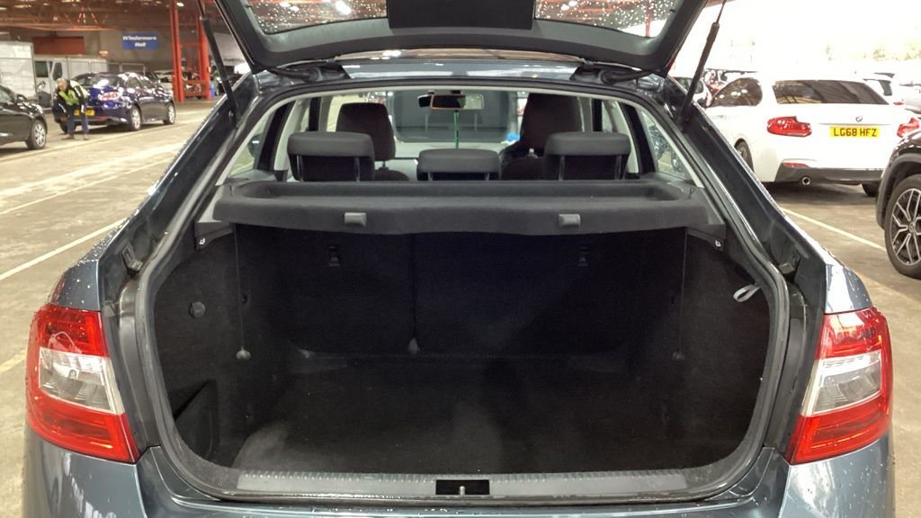 Used Skoda Octavia 2018 for sale - 76610294: Photo 18