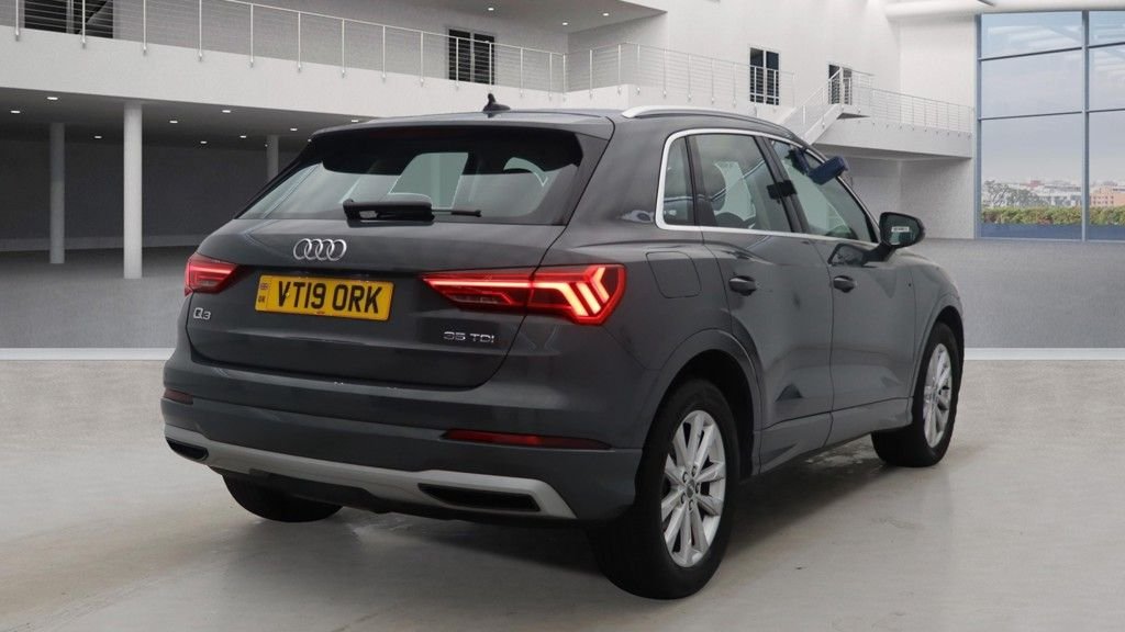 Used Audi Q3 2019 for sale - 76445867: Photo 4