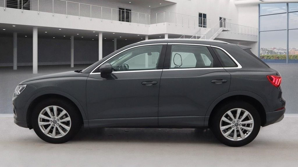 Used Audi Q3 2019 for sale - 76445867: Photo 6