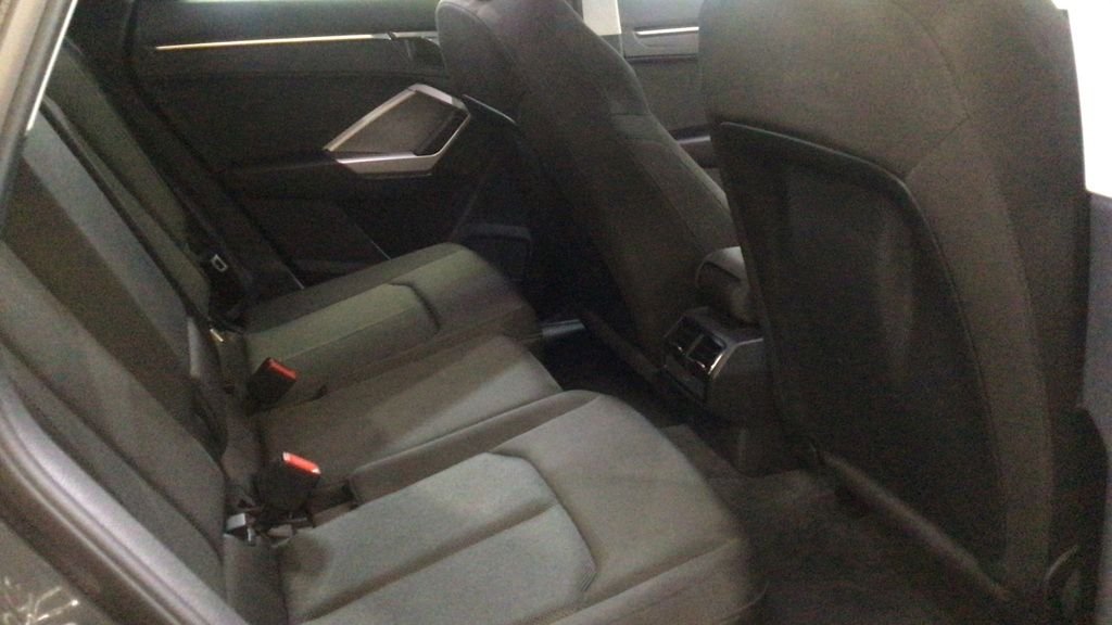 Used Audi Q3 2019 for sale - 76445867: Photo 8