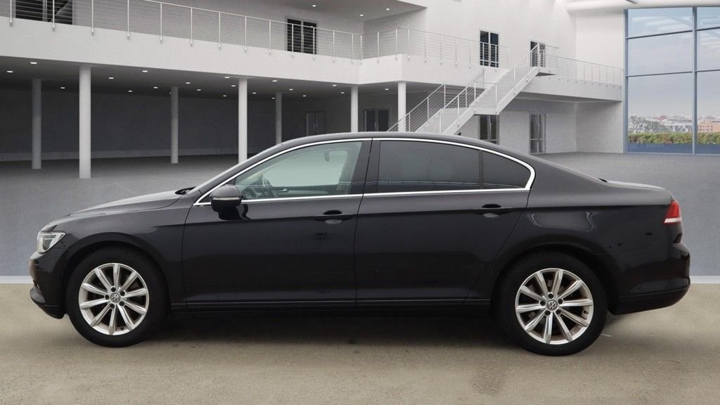 Used Volkswagen Passat 2017 for sale - 76751267: Photo 5