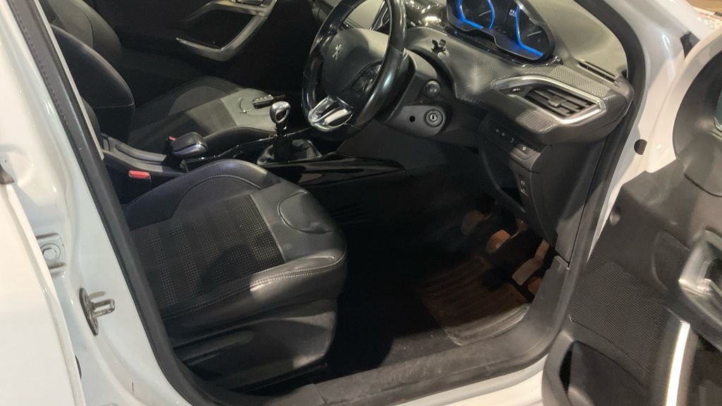 Used Peugeot 2008 2018 for sale - 77673566: Photo 21