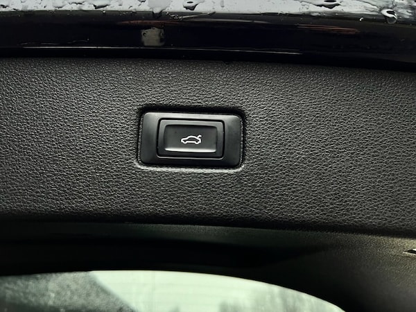 Used Audi Q7 2016 for sale - 74708750: Photo 26