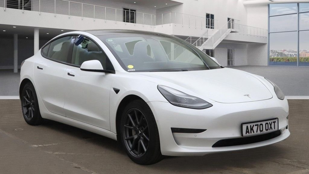 Used Tesla Model 3 2020 for sale - 76356989: Photo 1