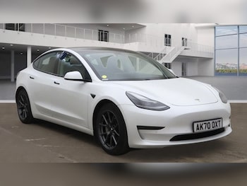 Tesla - Model 3
