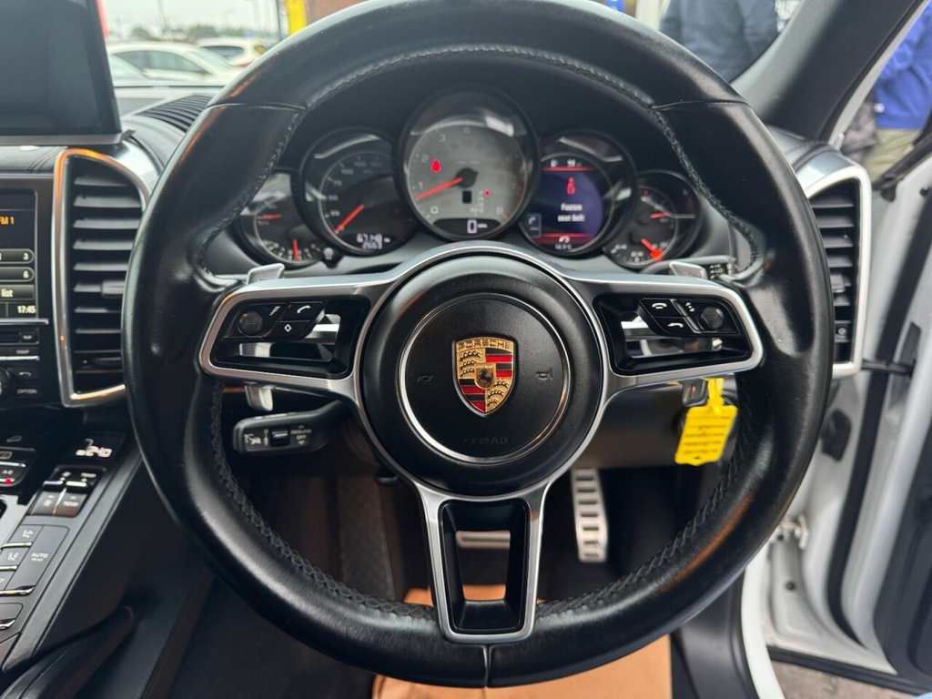 Used Porsche Cayenne 2014 for sale - 75950693: Photo 12
