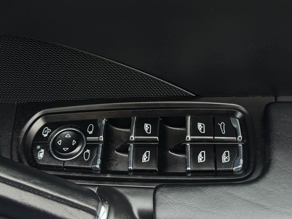 Used Porsche Cayenne 2014 for sale - 75950693: Photo 18