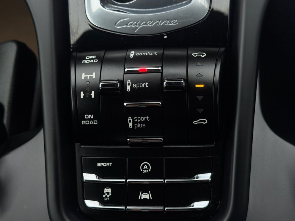 Used Porsche Cayenne 2014 for sale - 75950693: Photo 19