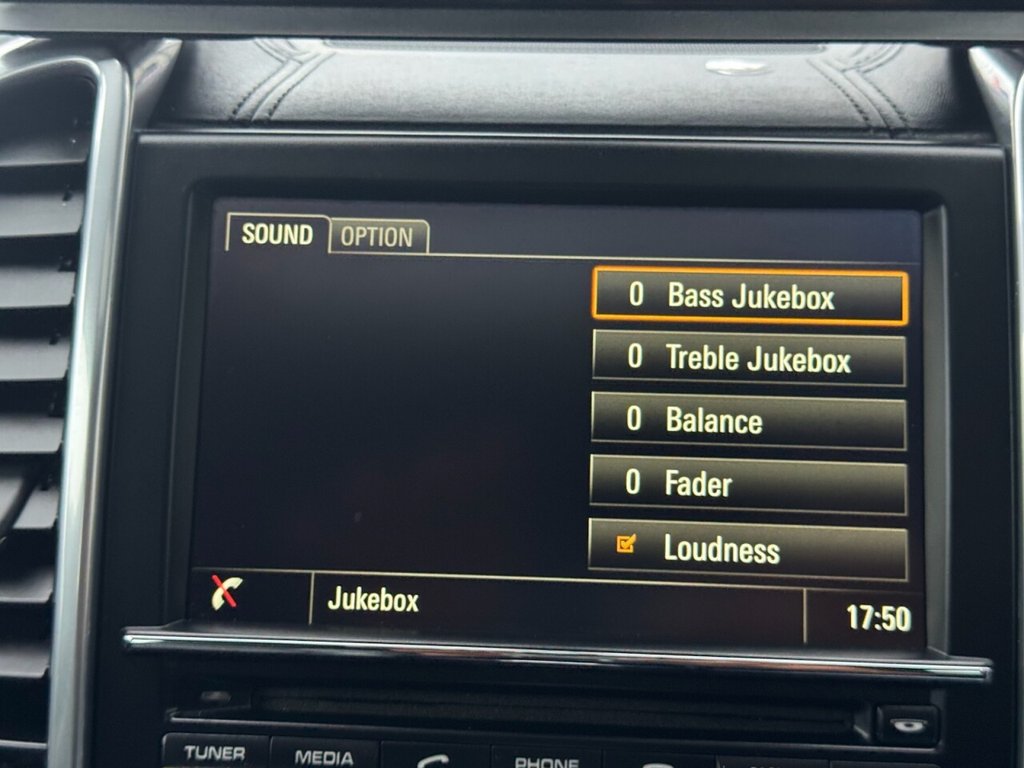 Used Porsche Cayenne 2014 for sale - 75950693: Photo 25