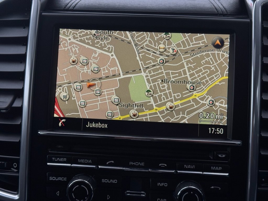 Used Porsche Cayenne 2014 for sale - 75950693: Photo 27