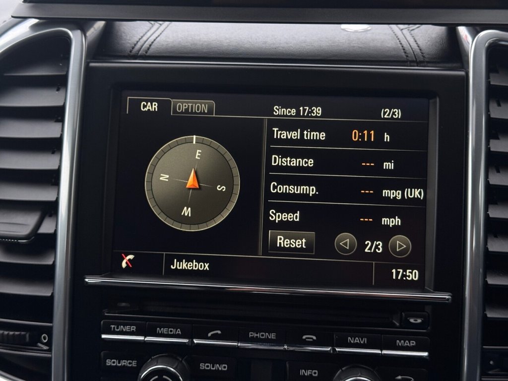 Used Porsche Cayenne 2014 for sale - 75950693: Photo 28