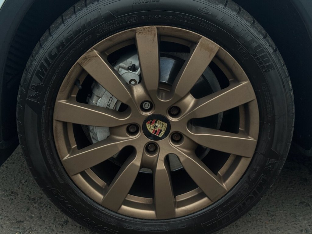 Used Porsche Cayenne 2014 for sale - 75950693: Photo 35