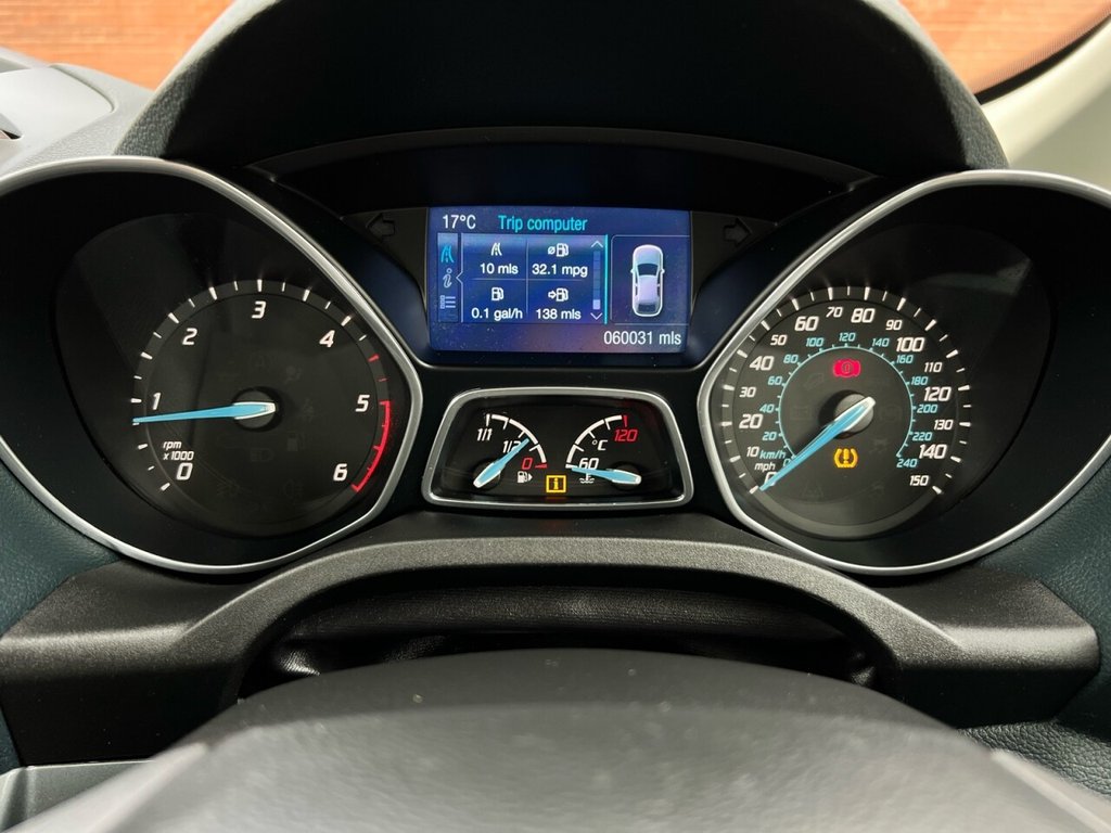 Used Ford C-Max 2014 for sale - 76496023: Photo 17