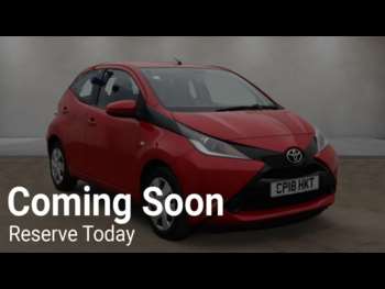 2018 (18) - 1.0 VVT-i x-play Hatchback 5dr Petrol x-shift Euro 6 (71 ps)