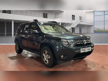 Used Dacia Duster 2017 for sale - 77991531: Photo
