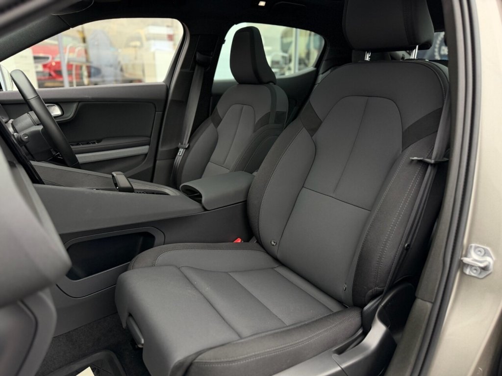 Used Polestar Polestar 2 2022 for sale - 76454572: Photo 38