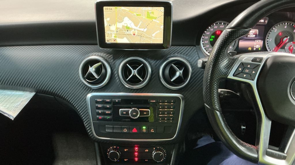 Used Mercedes-Benz A-Class 2015 for sale - 78172381: Photo 11