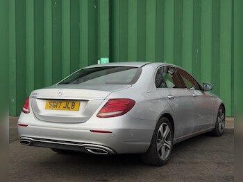 Used Mercedes-Benz E Class 2017 for sale - 76495999: Photo