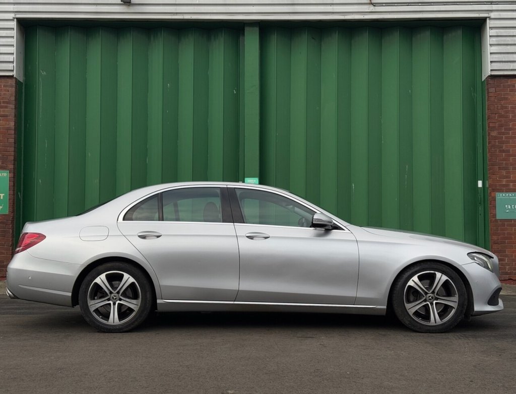 Used Mercedes-Benz E Class 2017 for sale - 76495999: Photo 7