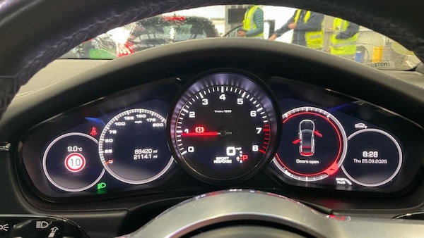 Used Porsche Panamera 2018 for sale - 76080761: Photo 11
