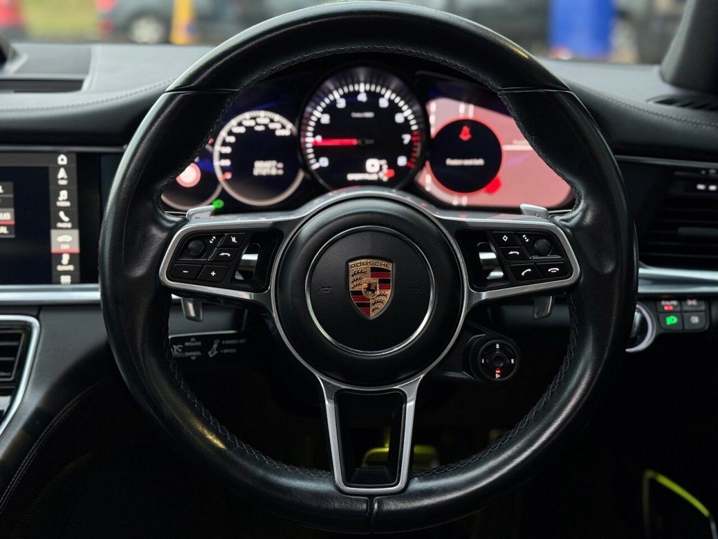 Used Porsche Panamera 2018 for sale - 76080761: Photo 18