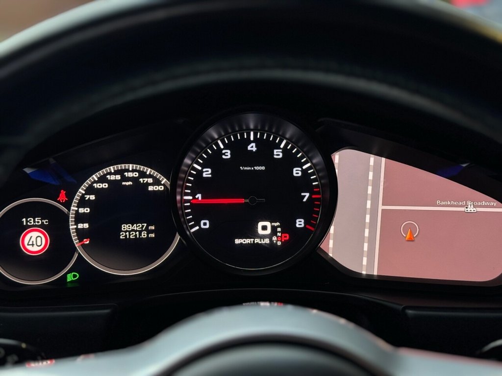 Used Porsche Panamera 2018 for sale - 76080761: Photo 25