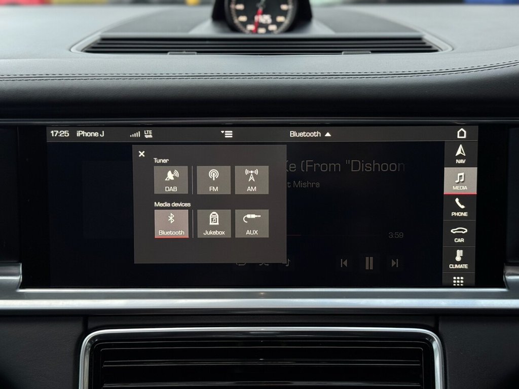 Used Porsche Panamera 2018 for sale - 76080761: Photo 33