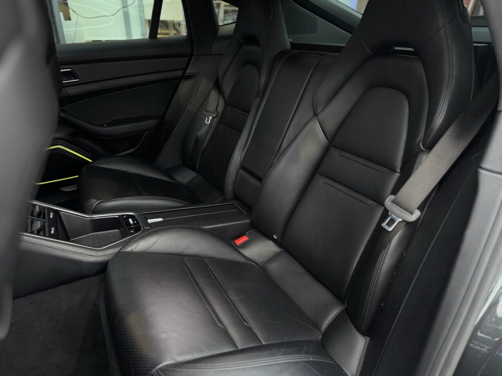 Used Porsche Panamera 2018 for sale - 76080761: Photo 39