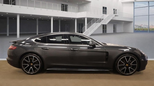 Used Porsche Panamera 2018 for sale - 76080761: Photo 6