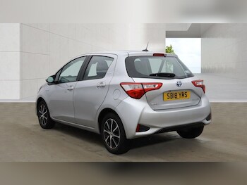 Used Toyota Yaris 2018 for sale - 78426168: Photo