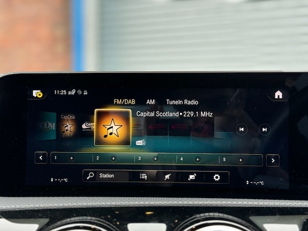 Used Mercedes-Benz A-Class 2019 for sale - 74529733: Photo 30