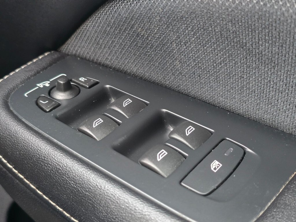 Used Volvo V60 2021 for sale - 77520963: Photo 23