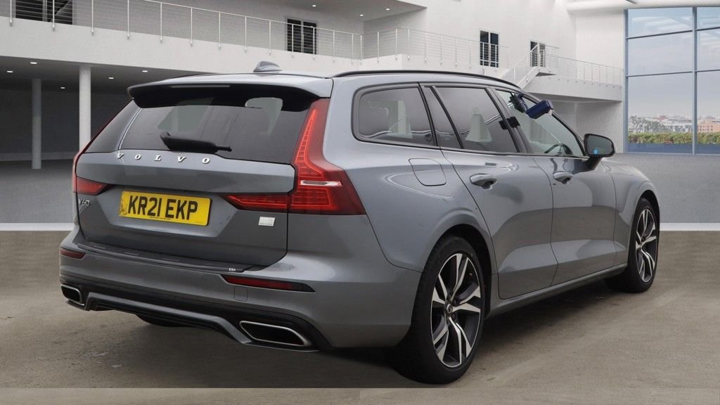 Used Volvo V60 2021 for sale - 77520963: Photo 5