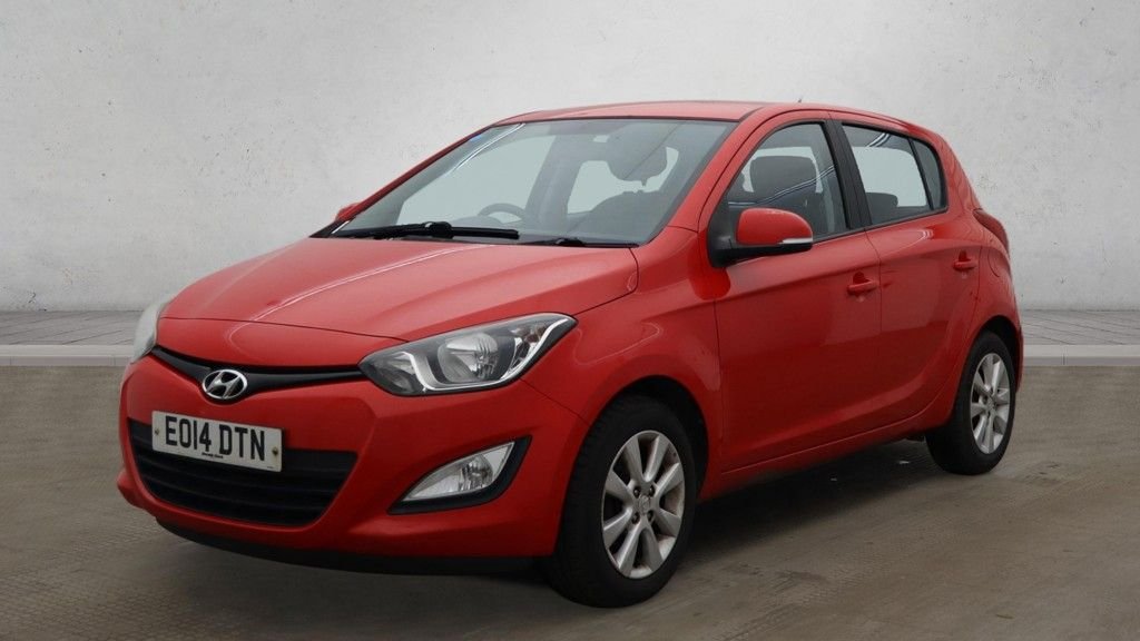 Used Hyundai i20 2014 for sale - 77893719: Photo 2