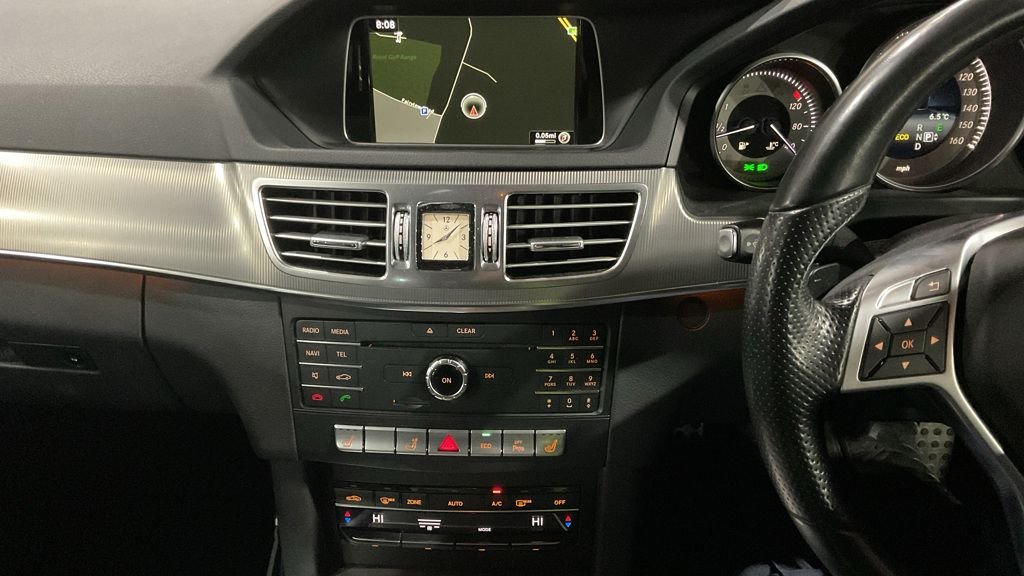 Used Mercedes-Benz E Class 2016 for sale - 77383573: Photo 11