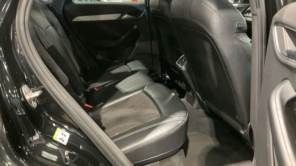 Used Audi Q3 2016 for sale - 77668749: Photo 10