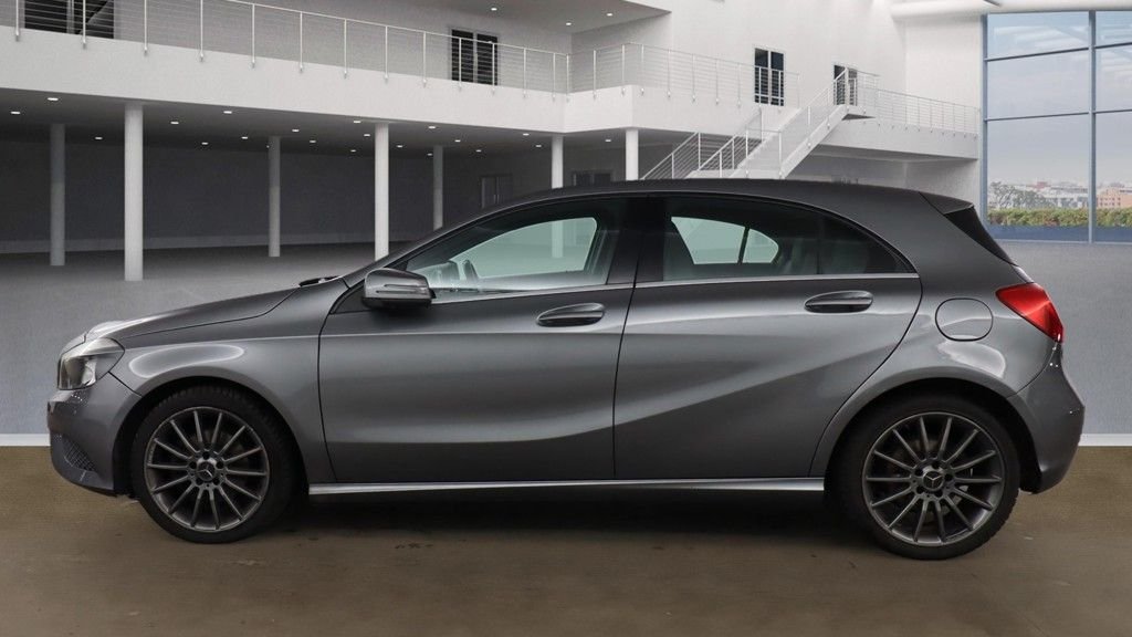 Used Mercedes-Benz A-Class 2015 for sale - 76445791: Photo 6