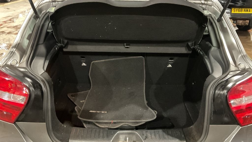 Used Mercedes-Benz A-Class 2015 for sale - 76445791: Photo 7