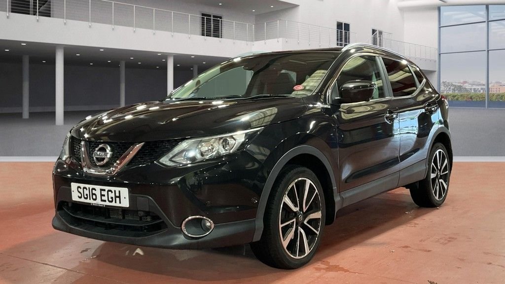 Used Nissan Qashqai 2016 for sale - 76788038: Photo 2