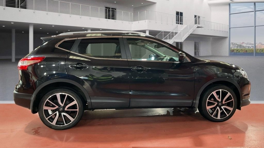 Used Nissan Qashqai 2016 for sale - 76788038: Photo 5