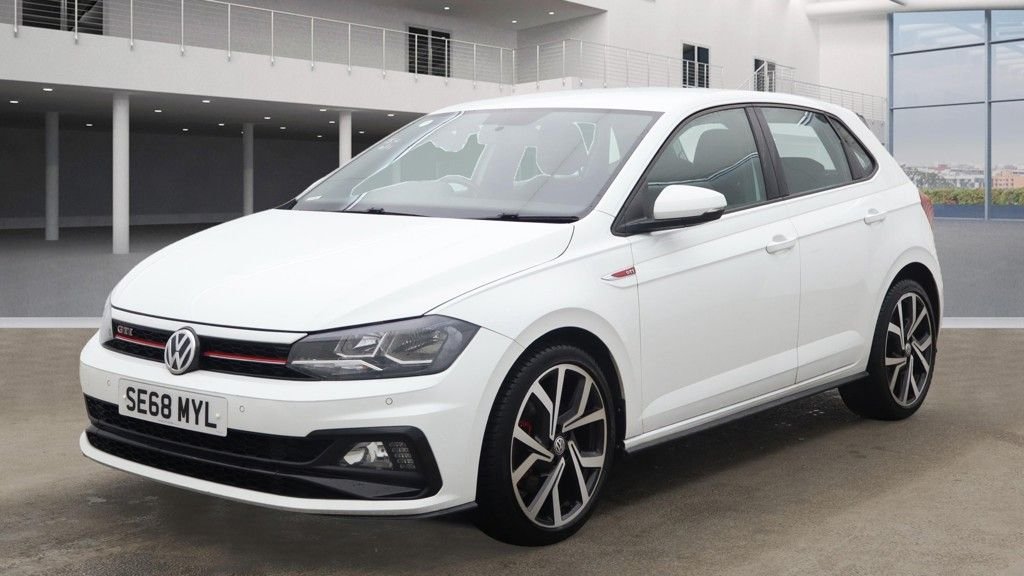 Used Volkswagen Polo 2019 for sale - 76510116: Photo 2
