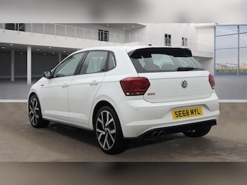 Used Volkswagen Polo 2019 for sale - 76510116: Photo